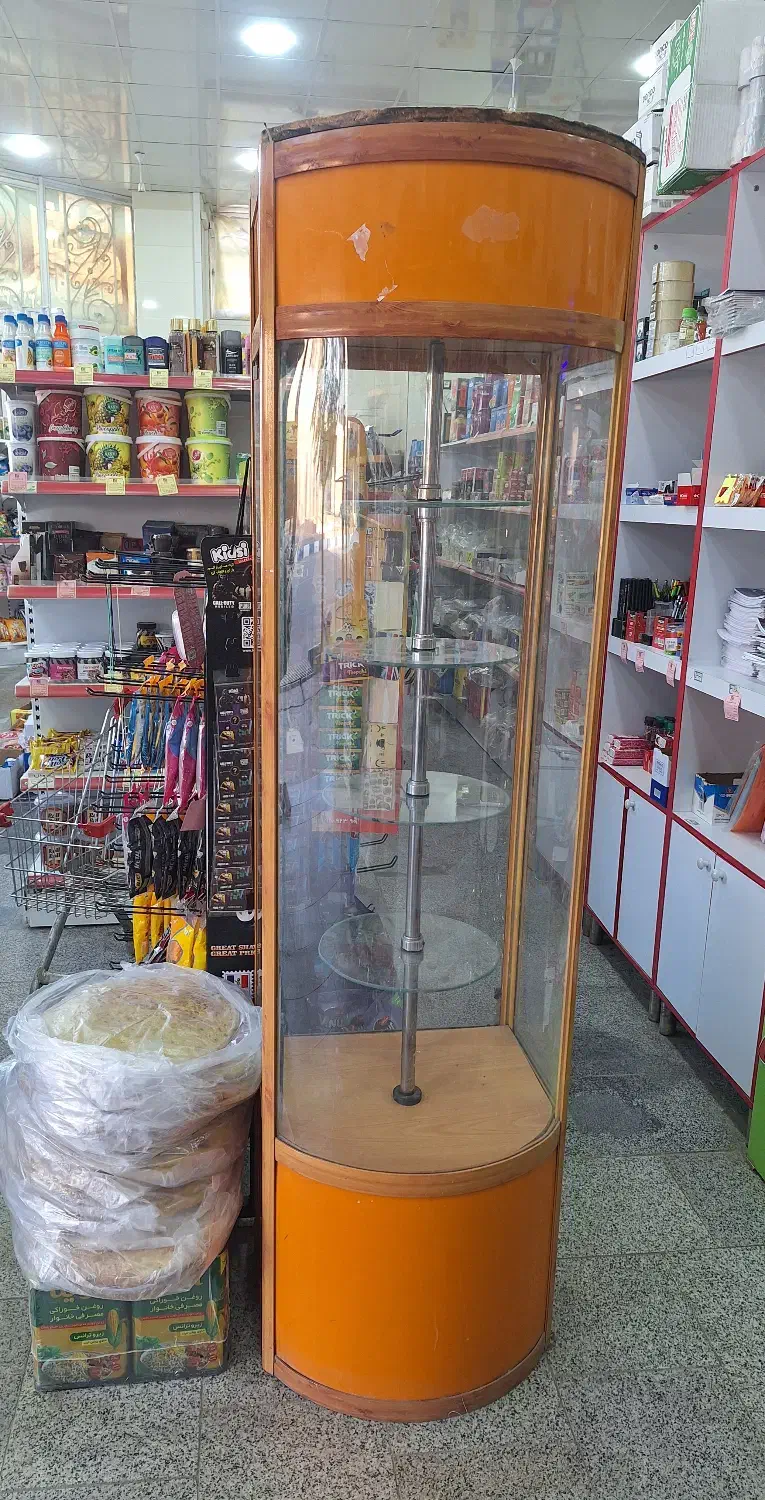 استند گردون درحد نو|فروشگاه و مغازه|زرند, |دیوار