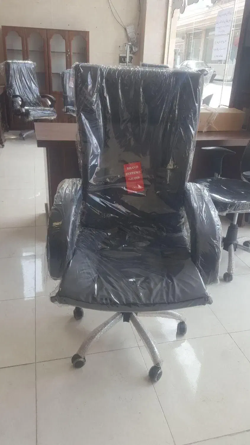 مبل اداری مشکی چرم|مبلمان اداری|دزفول, |دیوار