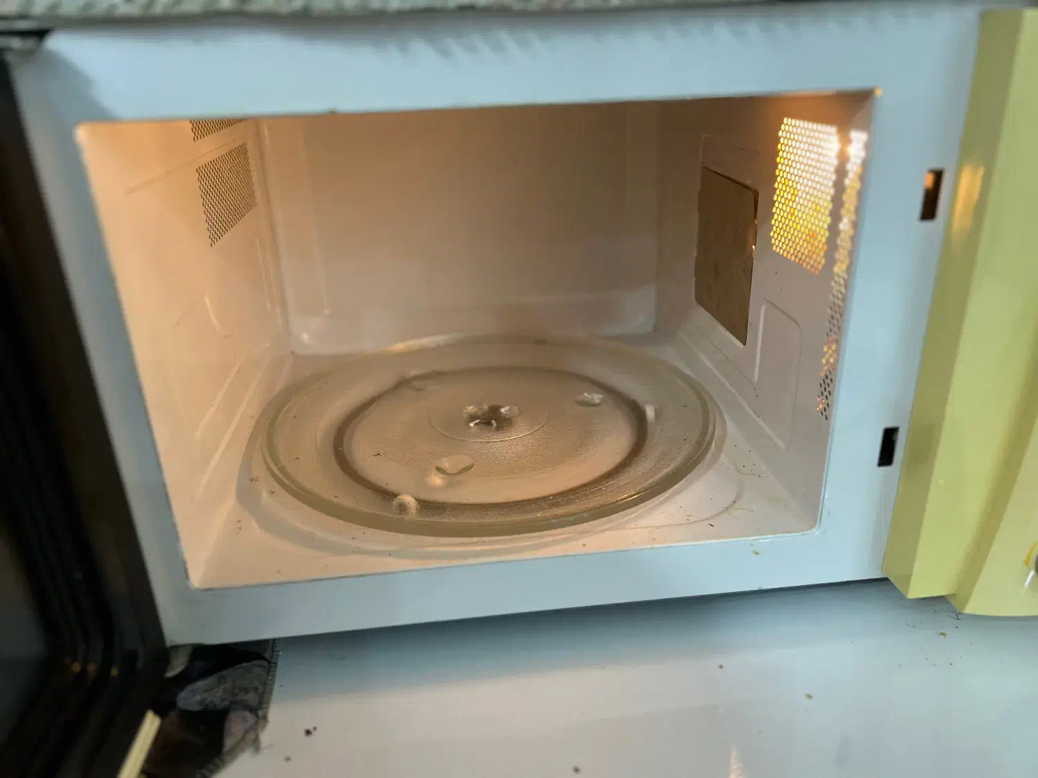 ماکروویوو|سایر لوازم برقی|مشهد, خرمشهر|دیوار