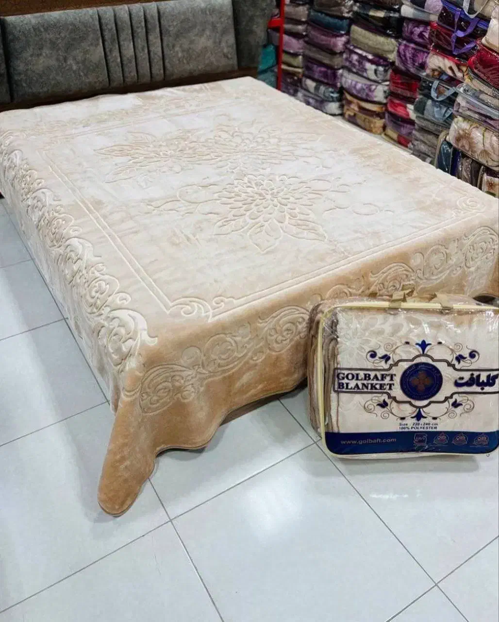 پتوی گلبافت با بهترین گیفیت و قیمت|رختخواب، بالش، پتو|کرمان, |دیوار