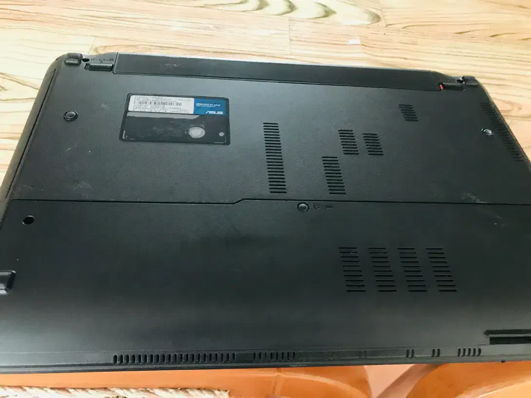 لب تاپ ایسوس|رایانه همراه|اصفهان, پوریای ولی|دیوار