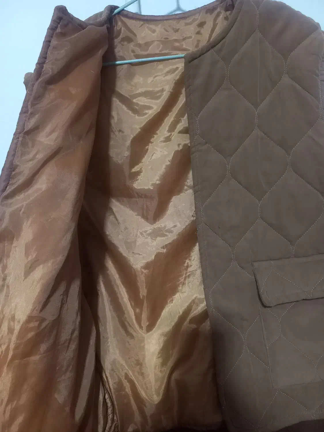 پافر گرم|لباس|مشکین‌دشت, |دیوار