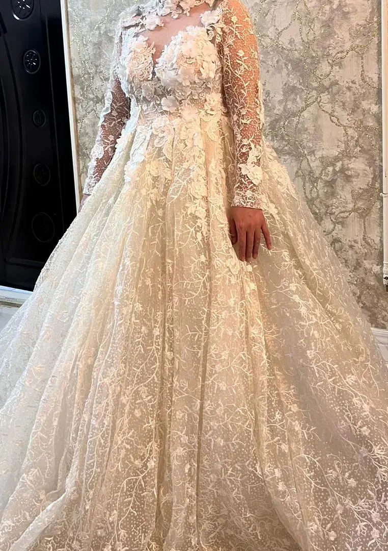 لباس عروس|لباس|دورود, |دیوار