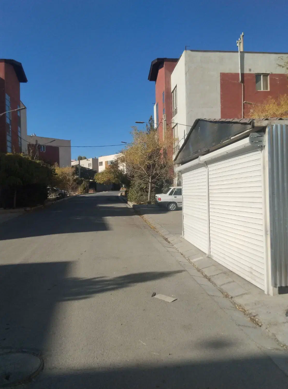 اپارتمان شیک ، شهرک گلها + پارکینگ اختصاصی|اجارهٔ آپارتمان|هشتگرد, شهرک گلها|دیوار