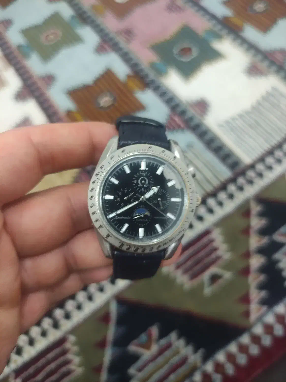 ساعت مچی|ساعت|شاهین‌شهر, شهرک گلدیس|دیوار