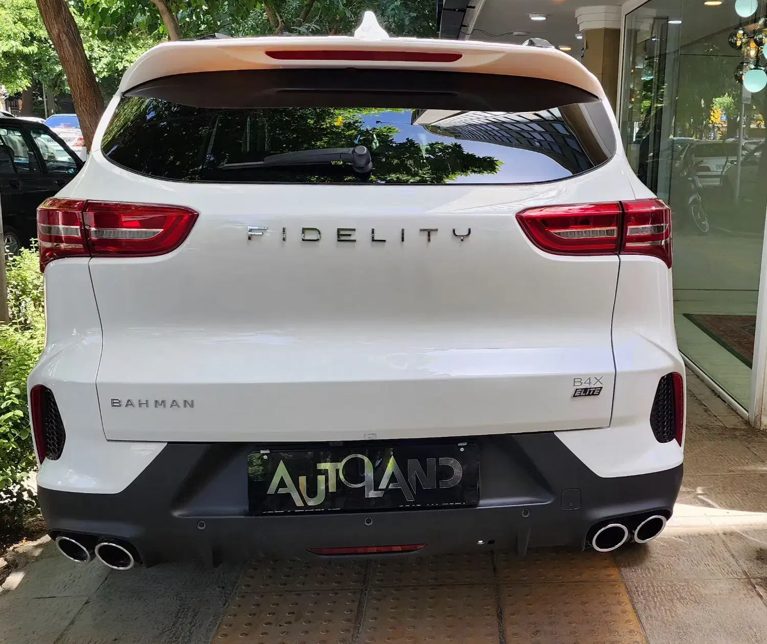 فیدلیتی الیت ۷نفره سفید صفر|خودرو سواری و وانت|اصفهان, جلفا|دیوار