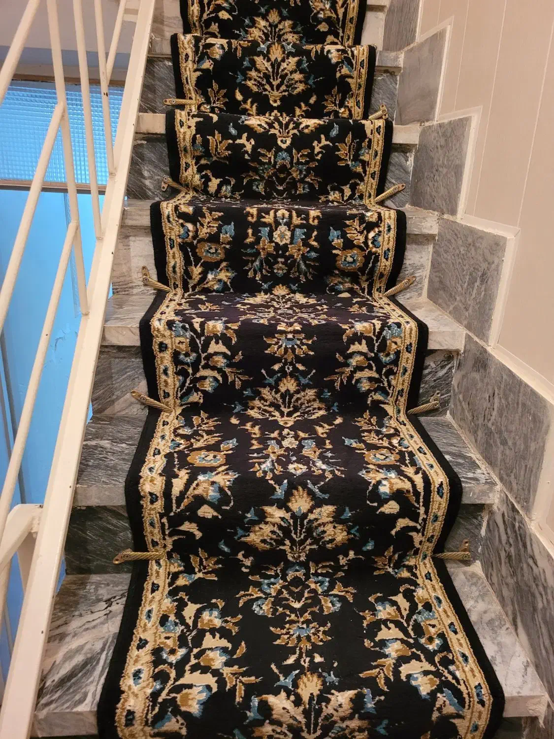 فرش ماشینی و پشتی|فرش|بروجرد, |دیوار