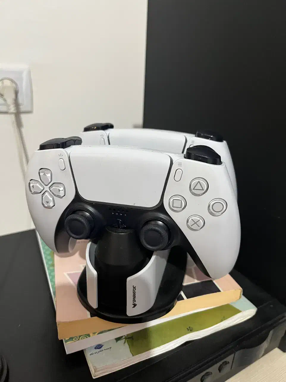 دسته ps 5|کنسول، بازی ویدئویی و آنلاین|پرند, فاز ۶|دیوار