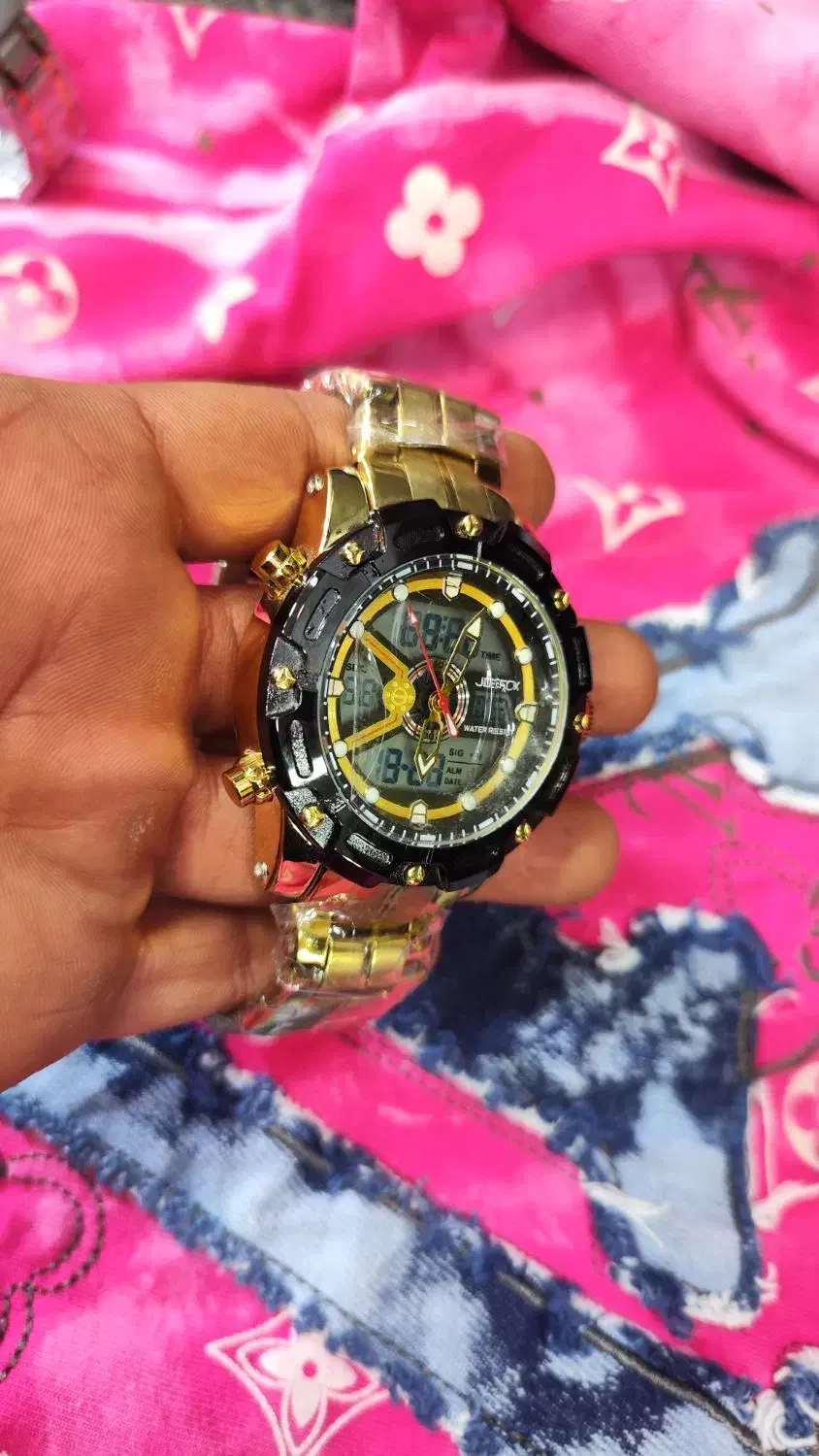 ساعت مچی سه موتور فعال|ساعت|اهواز, کیانپارس |دیوار