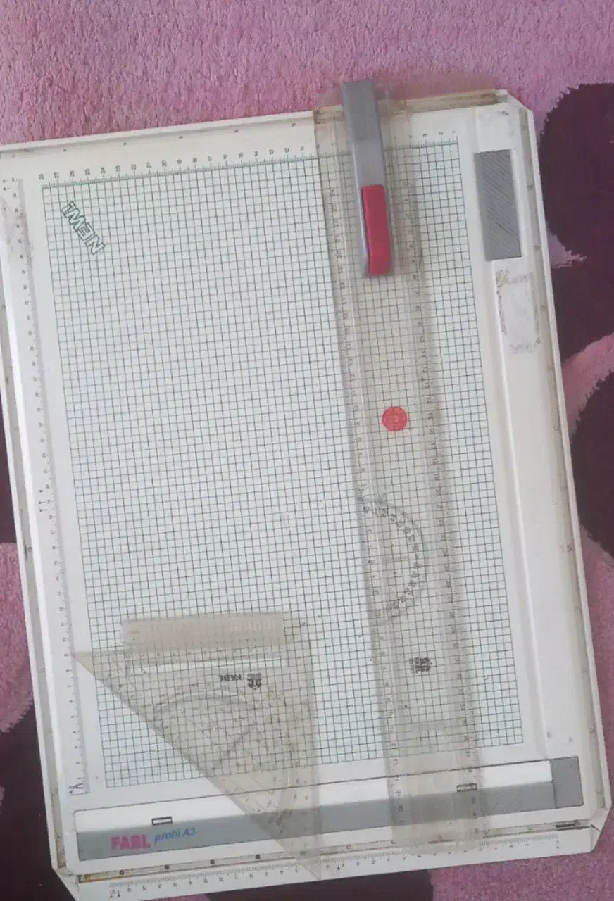 تخته رسم|لوازم التحریر|اسدآباد, |دیوار