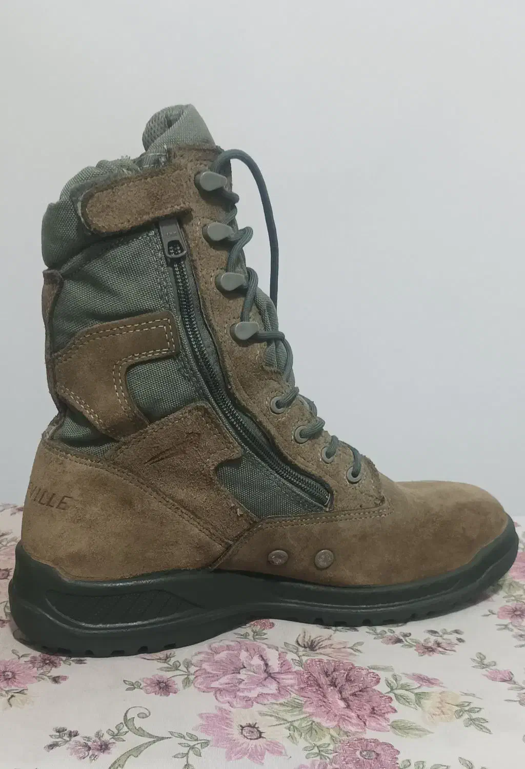 پوتین آمریکایی|کوهنوردی و کمپینگ|اسلام‌شهر, شهرک مفیدی|دیوار