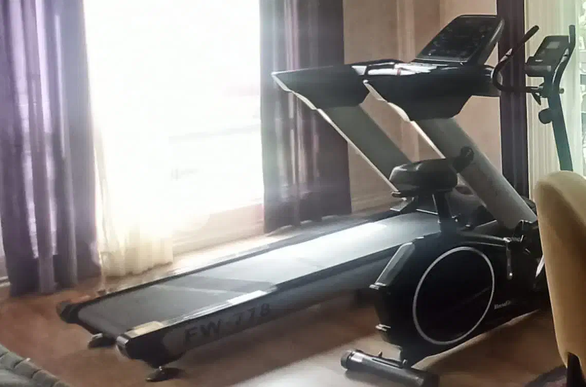 تردمیل و اسکی فضایی|تجهیزات ورزشی|شیراز, شهرک صنعتی شیراز|دیوار