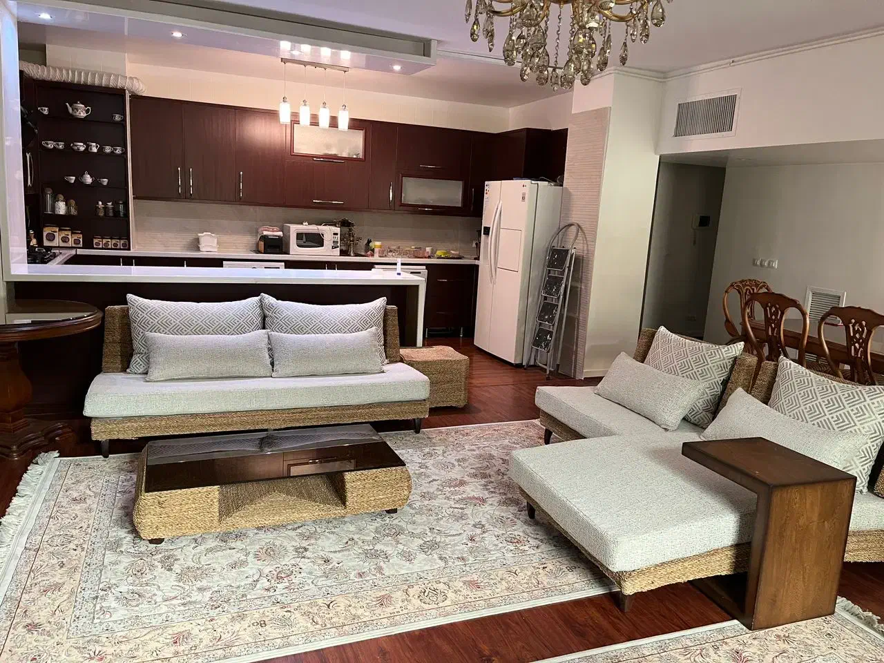 تعمیرات مبلمان و ساخت کابینت 0/100|خدمات پیشه و مهارت|تهران, المهدی|دیوار