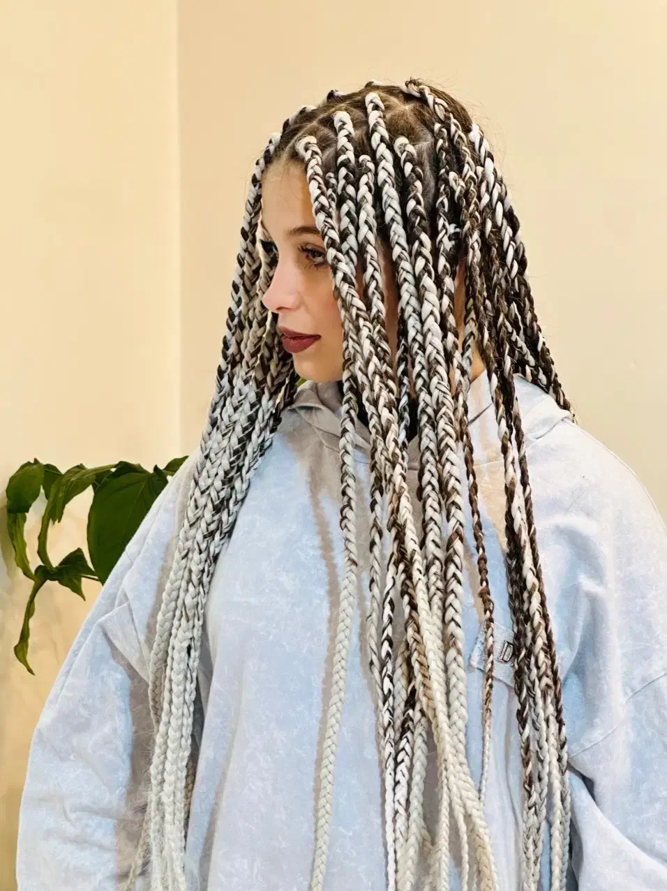 بافت مو|خدمات آرایشگری و زیبایی|اصفهان, خواجه عمید|دیوار