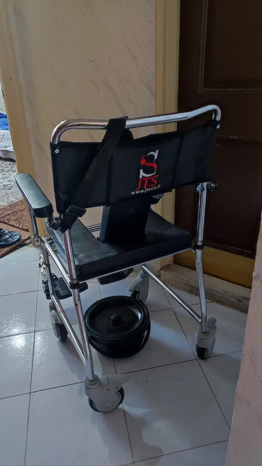 ویلچر حمامی  سالم در حدنو|آرایشی، بهداشتی، درمانی|اصفهان, سپاهان‌شهر|دیوار