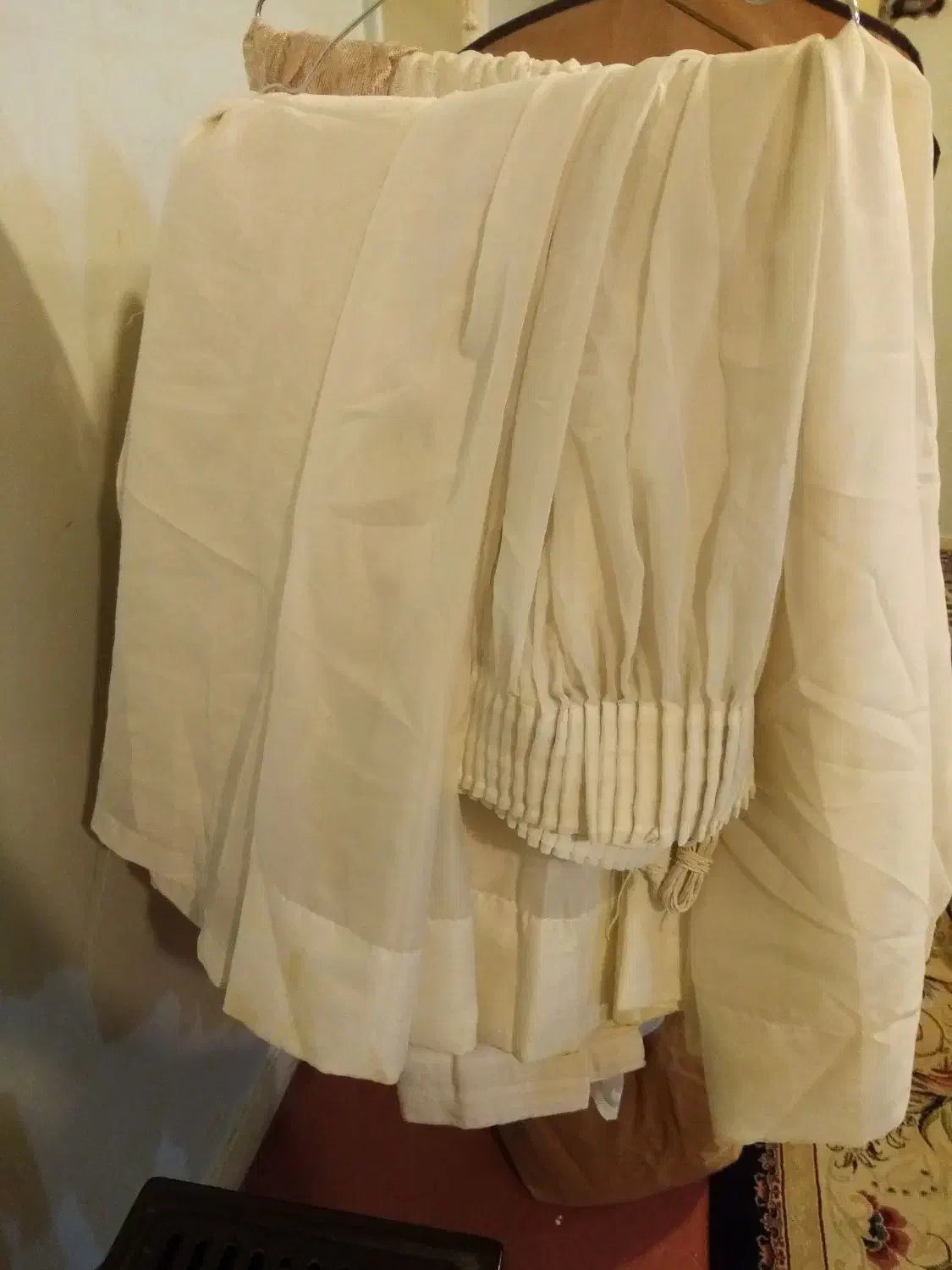 پارچه نخی لباس نو نو و6متر دارم وپرده لباس مبل|حراج|محمدشهر, ولدآباد|دیوار