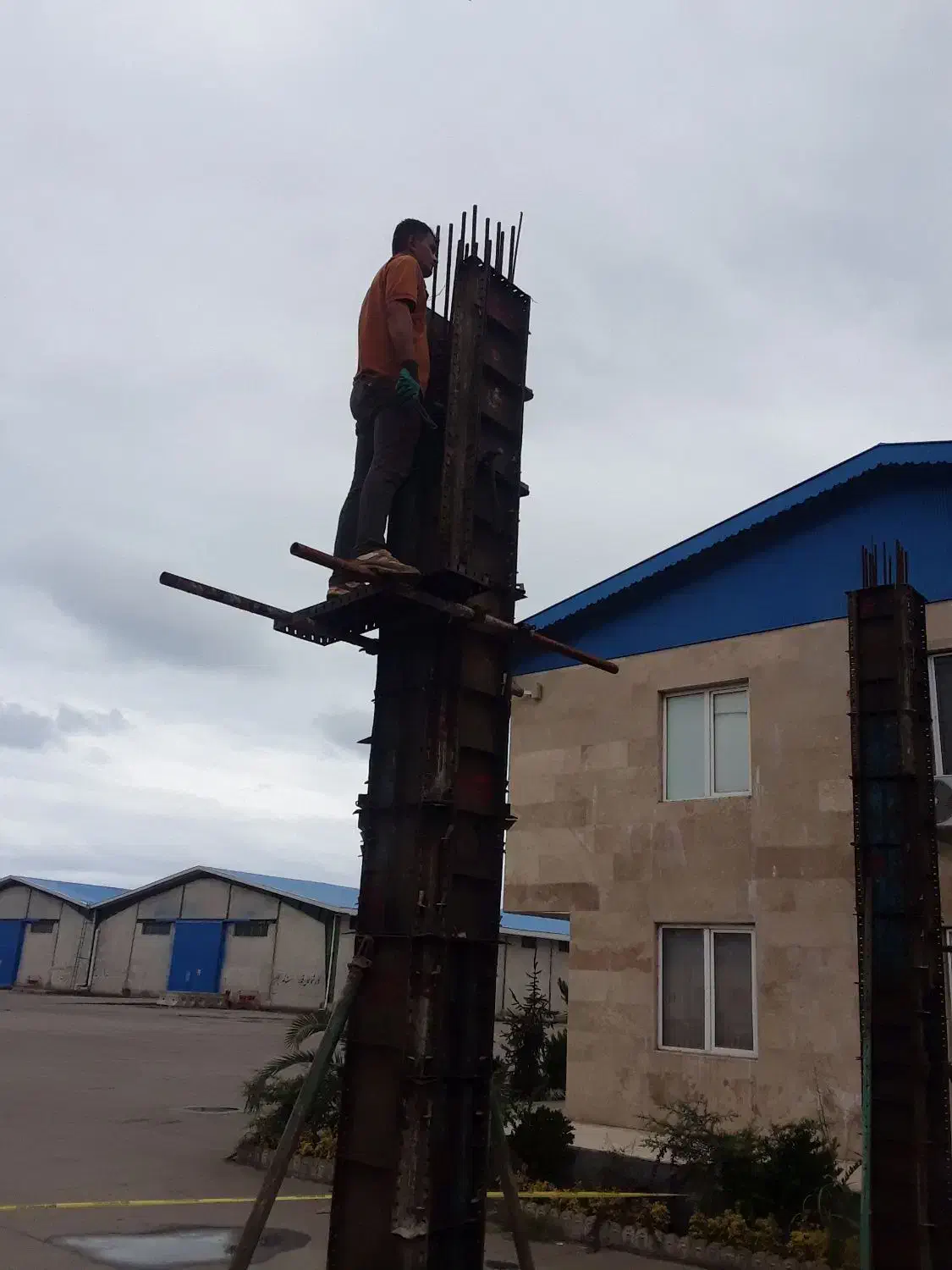 آرماتوربندی وقالبندی|خدمات پیشه و مهارت|رشت, منظریه|دیوار