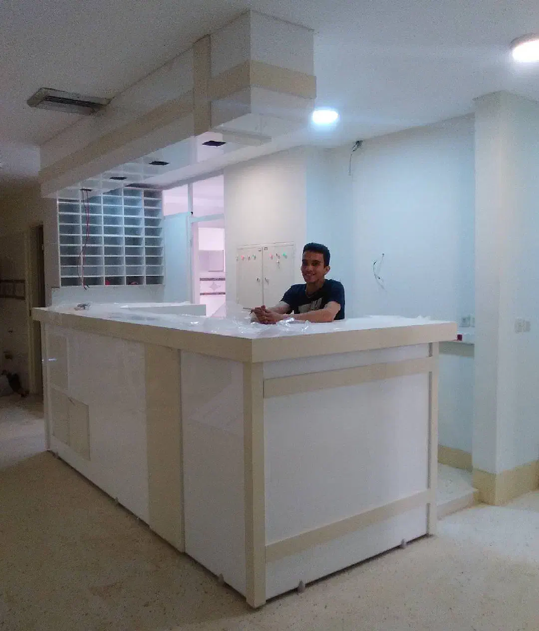 نجار سیار کابینت و دکور ۱۴ سال تجربه حرفه‌ای|خدمات پیشه و مهارت|بوشهر, |دیوار