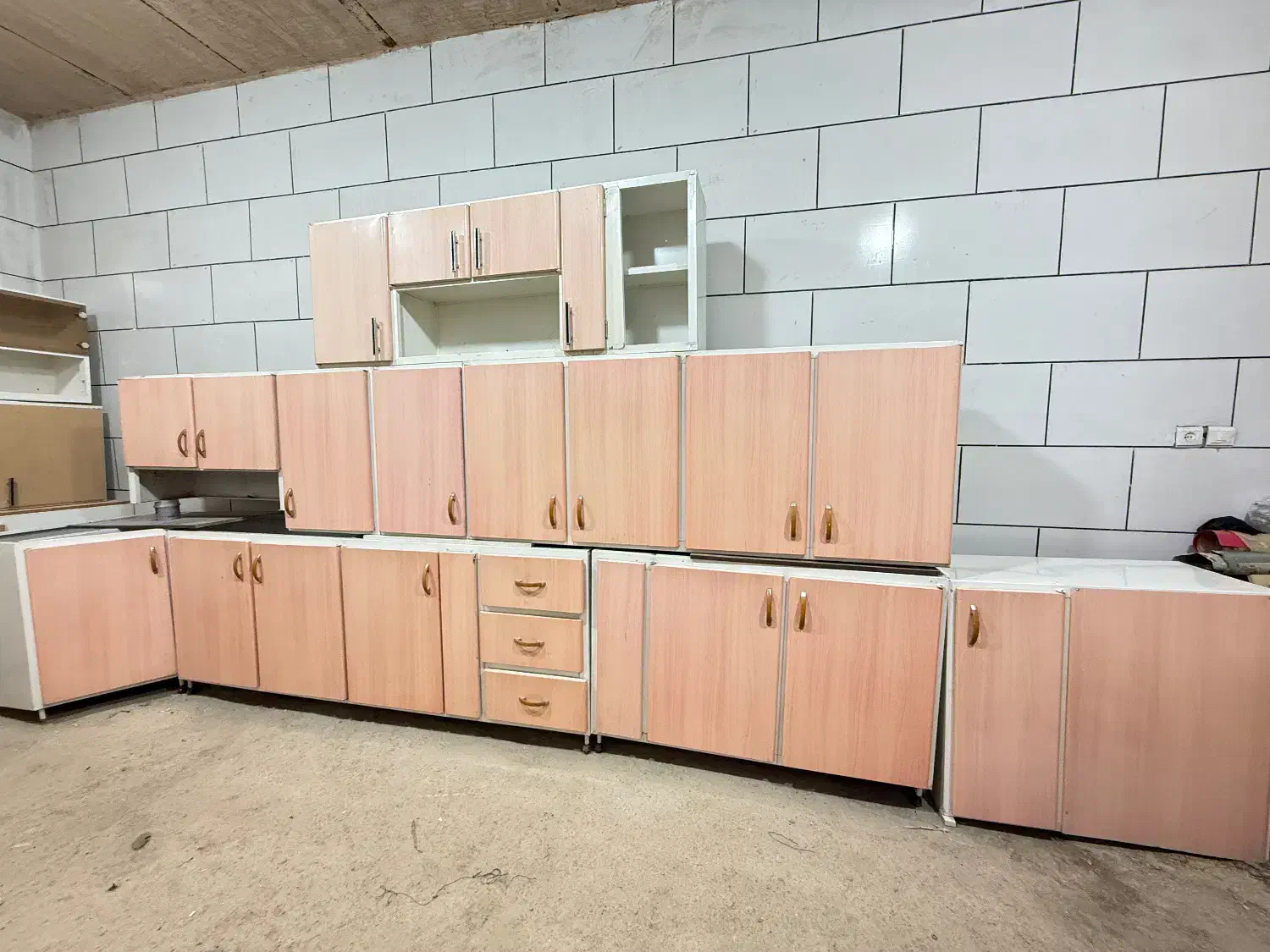 کابینت درحدنو|مصالح و تجهیزات ساختمان|شهرکرد, |دیوار