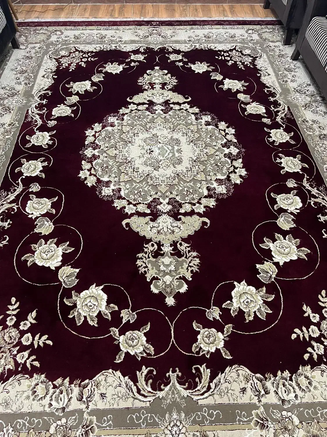 یک تخته فرش ۱۲متری|فرش|شفت, |دیوار