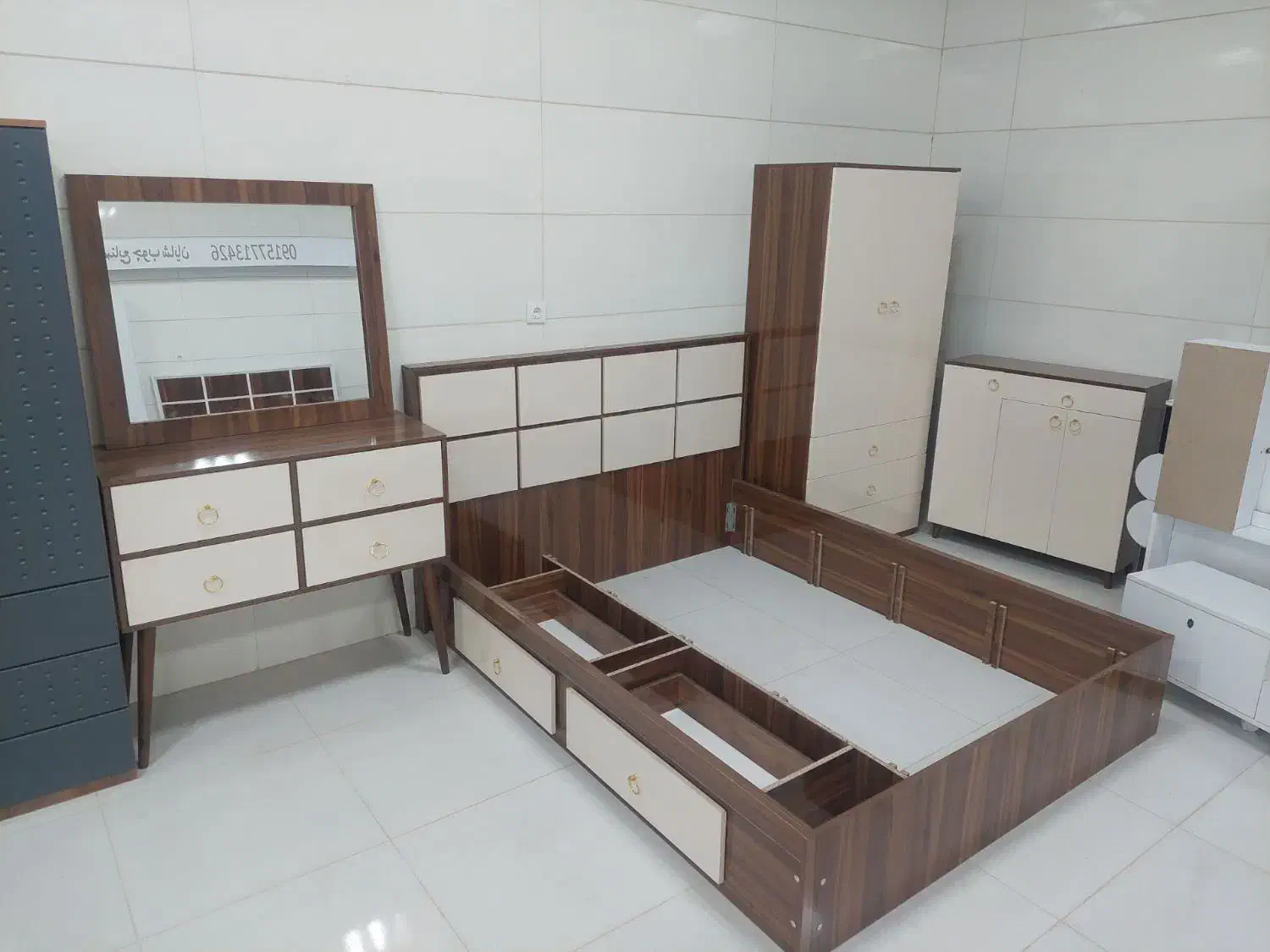 انواع سرویس چوب دونفره (حاجی اباد)|تخت و سرویس خواب|بیرجند, |دیوار