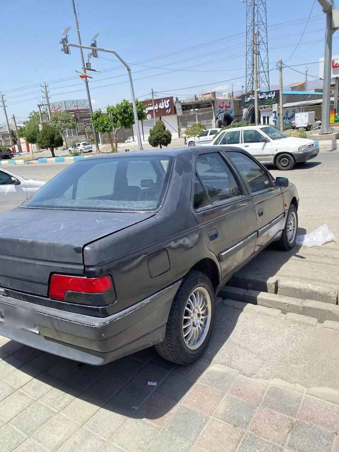 ۴۰۵ مدل ۸۲|خودرو سواری و وانت|هشتگرد, تهران دشت|دیوار