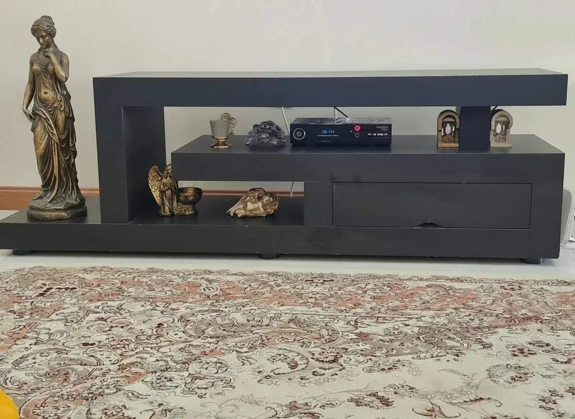 Tvمیز|میز تلویزیون|کرج, دهقان ویلا|دیوار