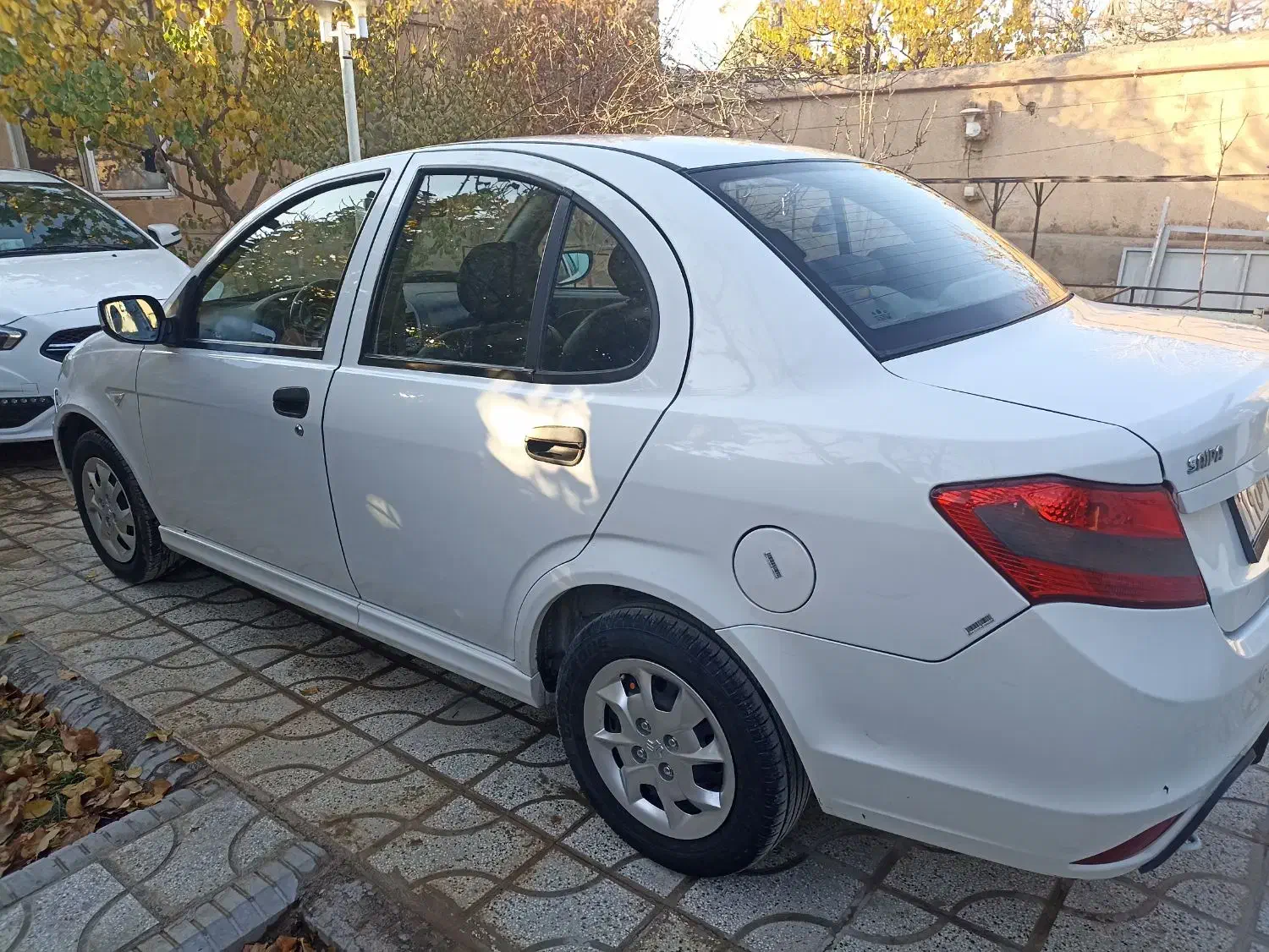 ساینا مدل۹۶|خودرو سواری و وانت|مشهد, مقدم|دیوار