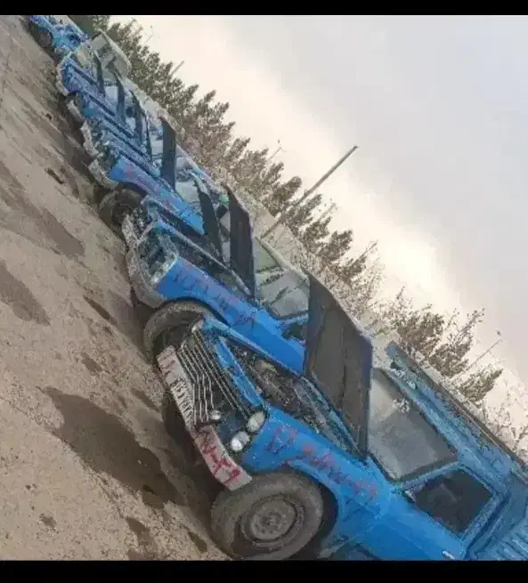 اسقاط نیسان تناژ ۳۸۰۰مدل ۷۵به بالا|خودرو سواری و وانت|رودبار (کرمان), |دیوار