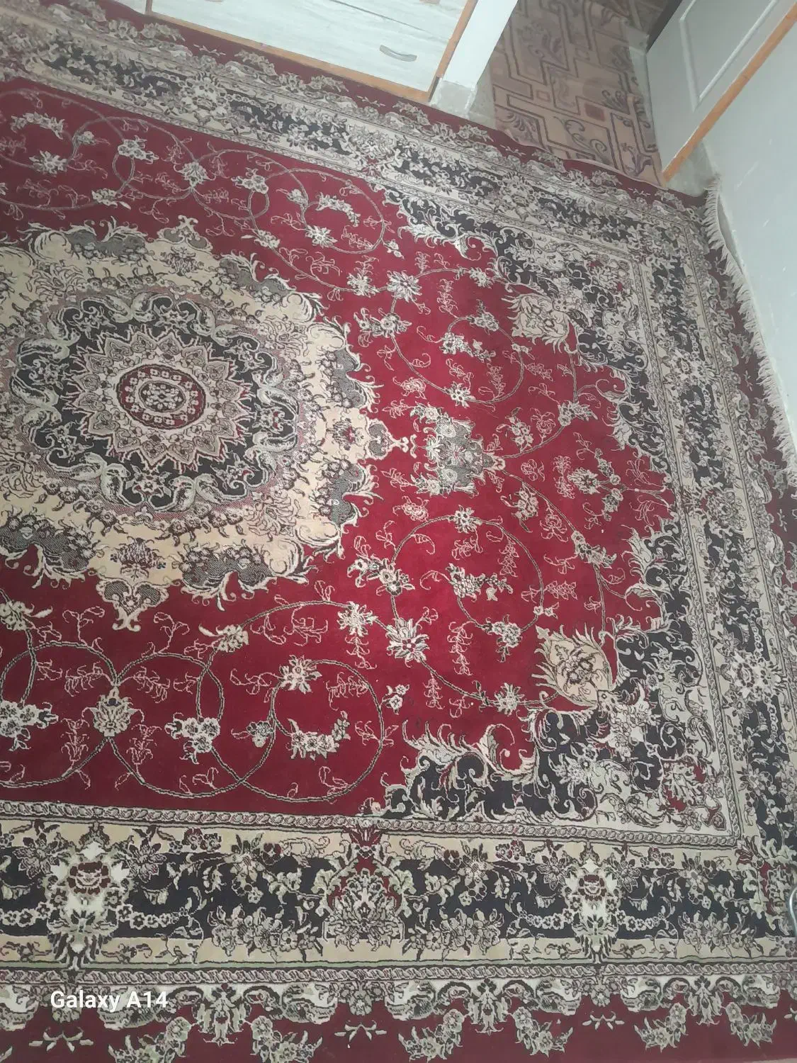 فرش ۱۲ متری|فرش|رباط‌کریم, مسکن مهر آبشناسان|دیوار