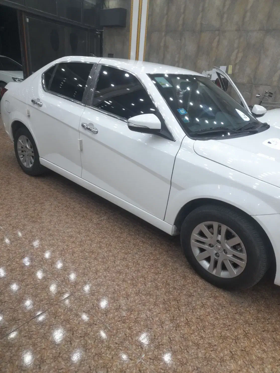 فروشی|خودرو سواری و وانت|ملایر, |دیوار