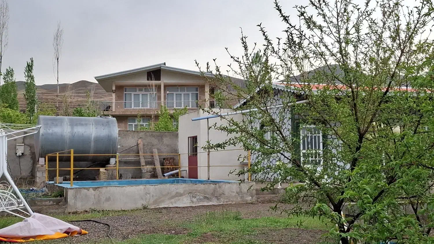 ویلا باغ با سند ششدانگ|فروش خانه و ویلا|صوفیان, |دیوار