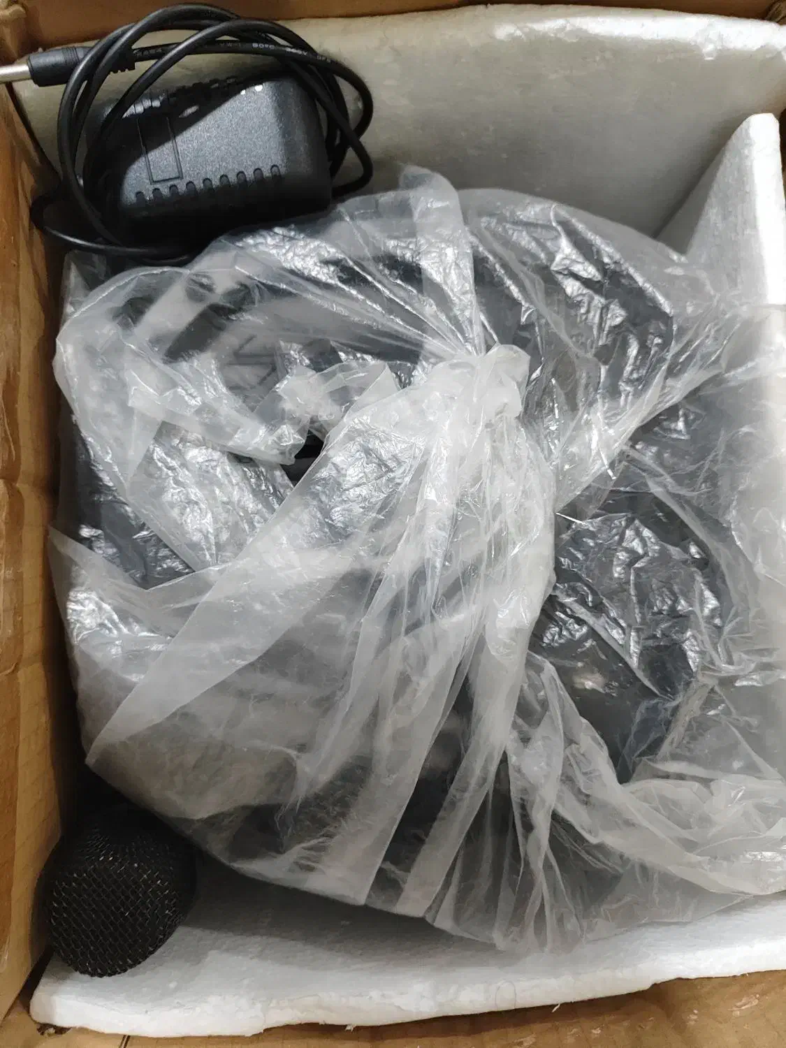 اسپیکر GBL|پخشکننده همراه|اهواز, کوی باهنر|دیوار