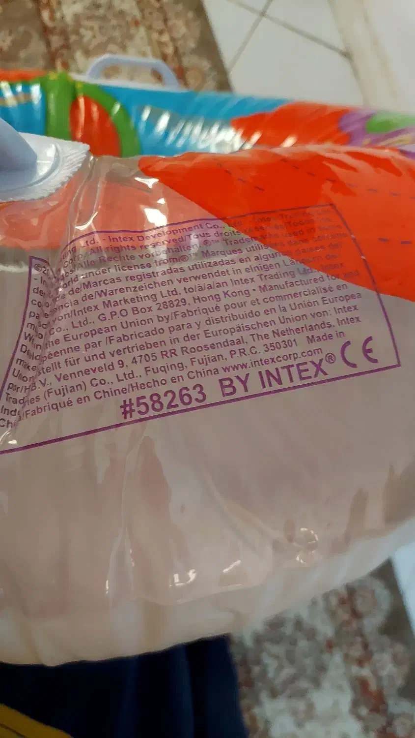 تیوپ بادی بزرگ خارجی استخر|غواصی و ورزش‌های آبی|گرمدره, |دیوار