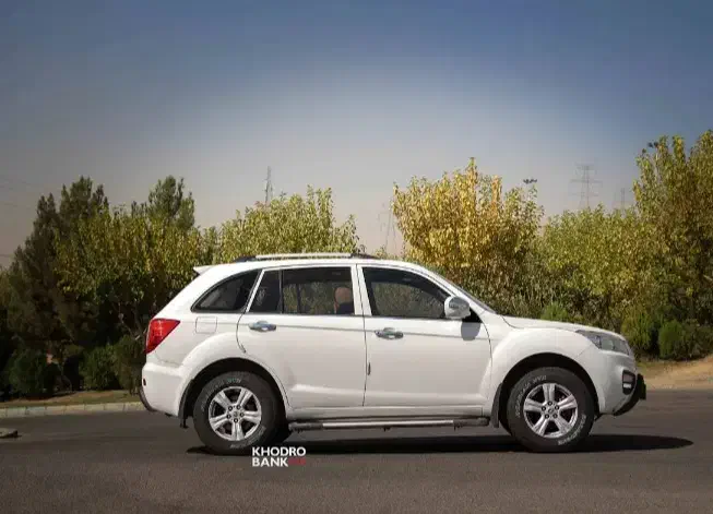 ماشین از طرف دادگاه مزایده گذاشته شده|خودرو سواری و وانت|الیگودرز, |دیوار