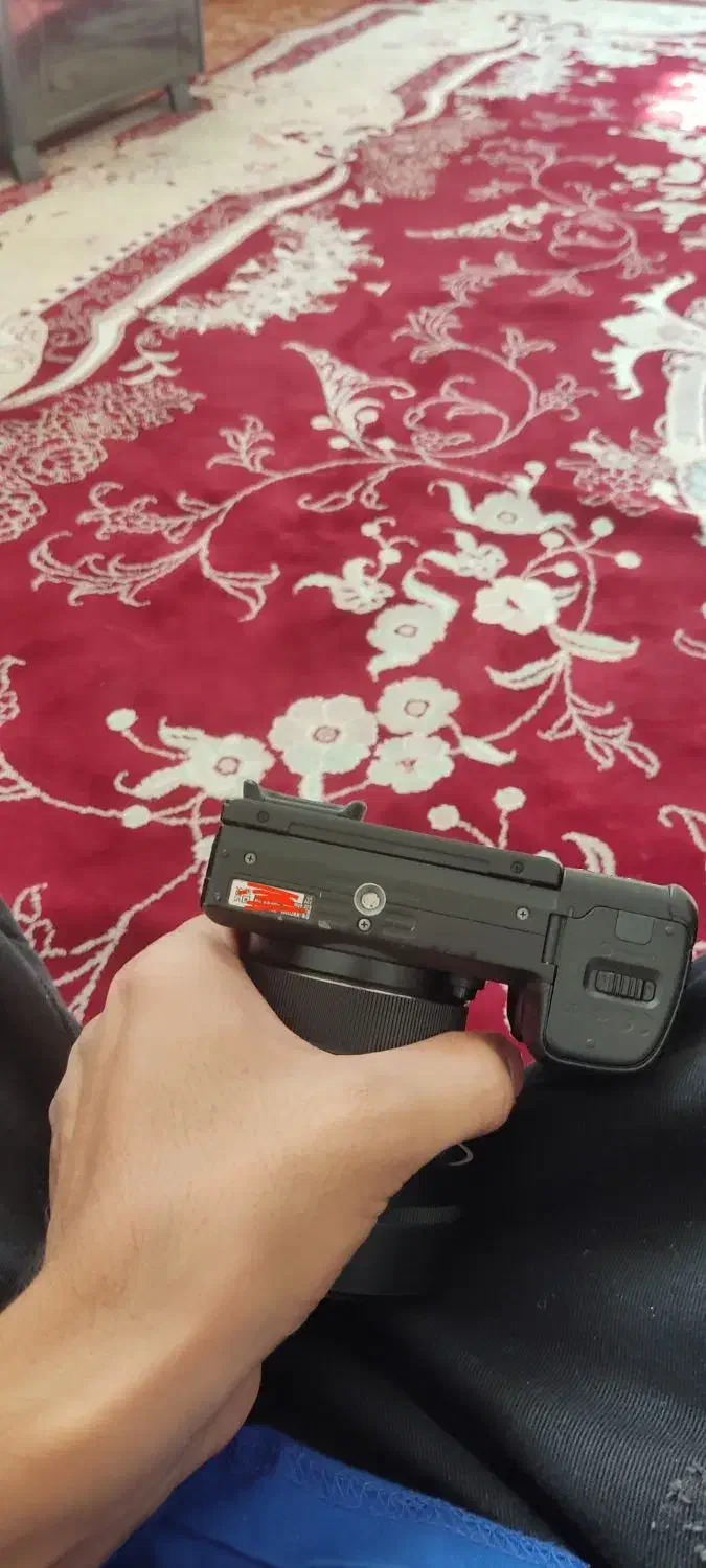 a6400 سونی 16.50 باطری اضافه اورجینال شارژر|دوربین عکاسی و فیلم‌برداری|رباط‌کریم, رباط‌کریم|دیوار