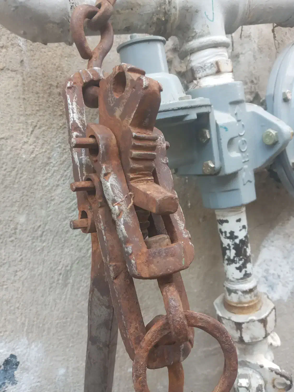 قپان|کلکسیون اشیاء عتیقه|همدان, |دیوار