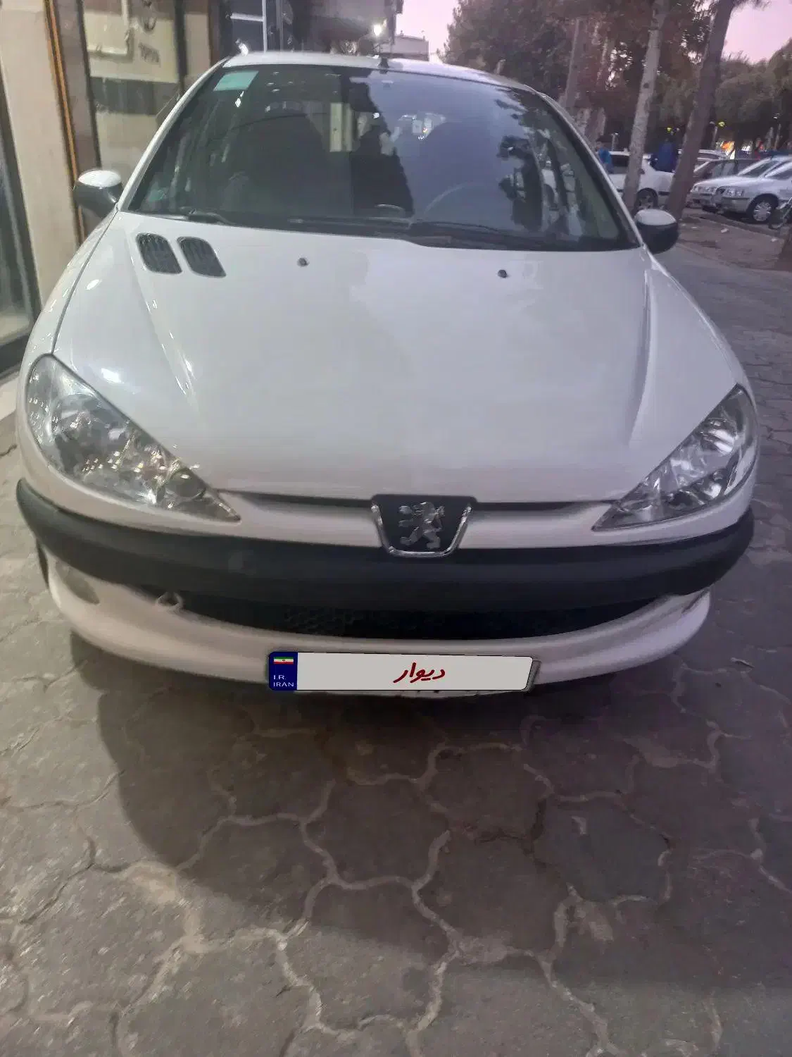 پژوصندوقدار|خودرو سواری و وانت|بروجرد, |دیوار