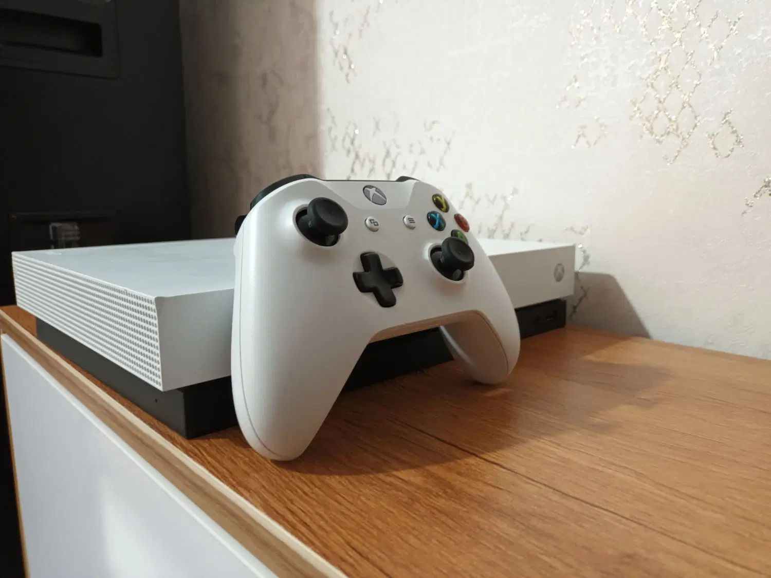 xbox one x special edition|کنسول، بازی ویدئویی و آنلاین|محمدشهر, جعفرآباد|دیوار