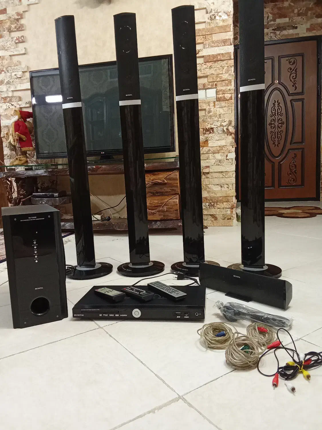 ست صوتی تصویری|سیستم صوتی خانگی|اندیشه, اندیشه فاز ۴|دیوار