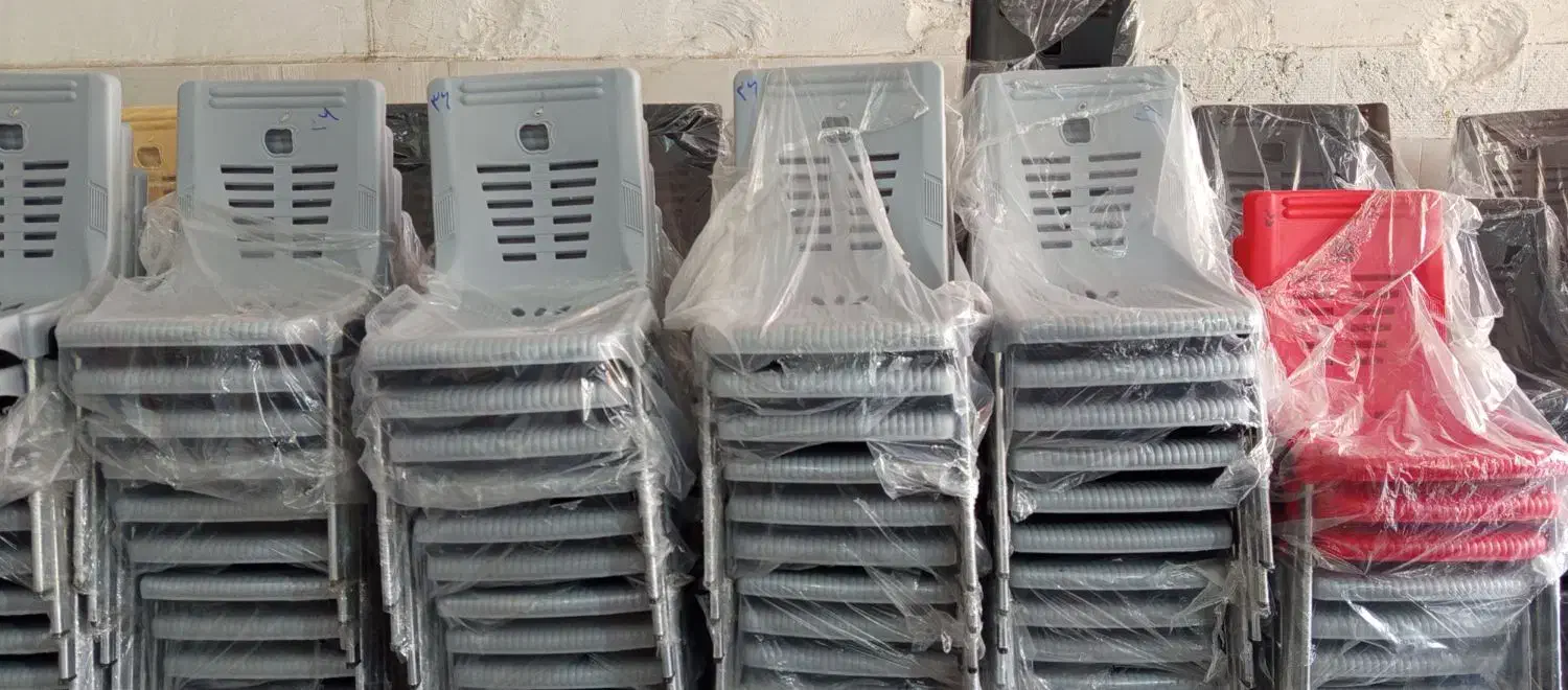 صندلی پایه فلزی اپل|صندلی و نیمکت|اهواز, شهدای انتظامی|دیوار