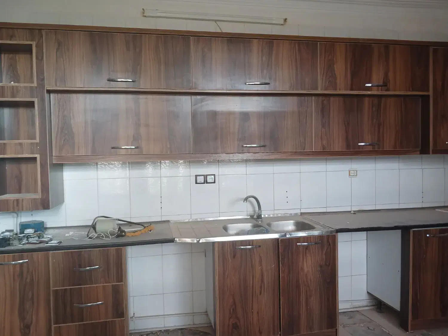 کابینت درحدنو|کتابخانه، شلف، قفسه‌های دیواری|رفسنجان, |دیوار