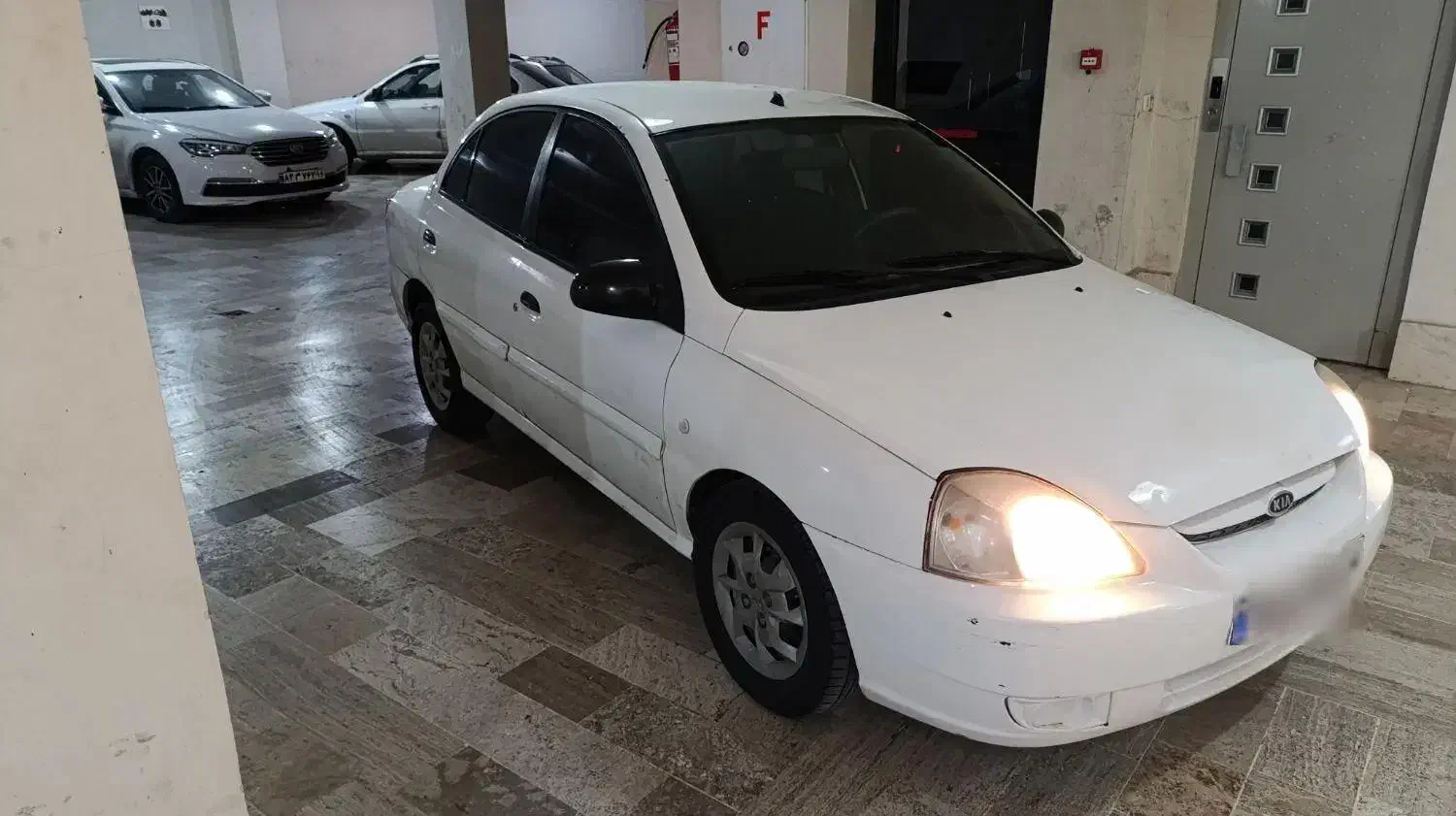 ریو ۸۹|خودرو سواری و وانت|قم, زنبیل آباد|دیوار