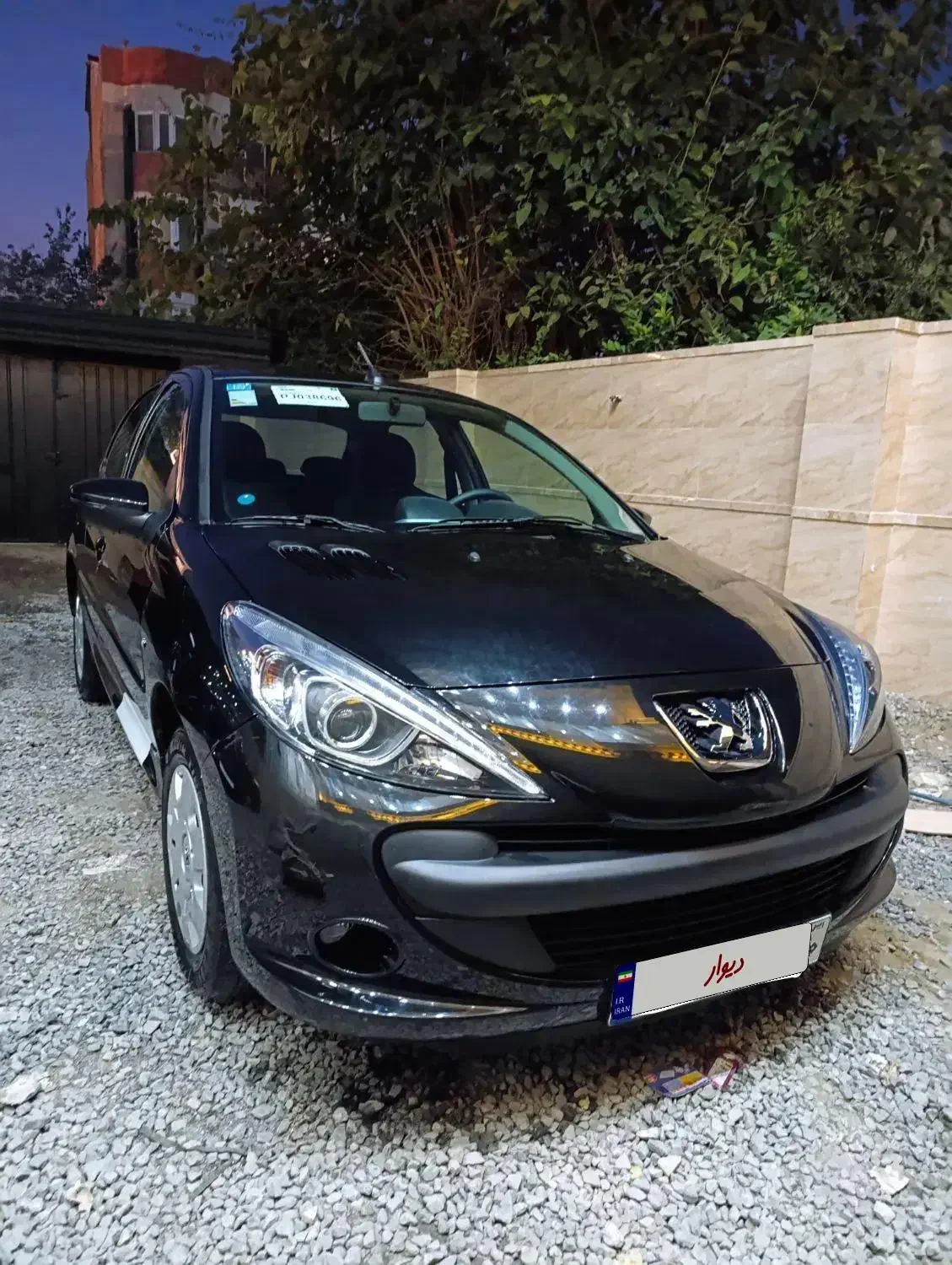 207 بیرنگ 402 دنده|خودرو سواری و وانت|ساری, |دیوار