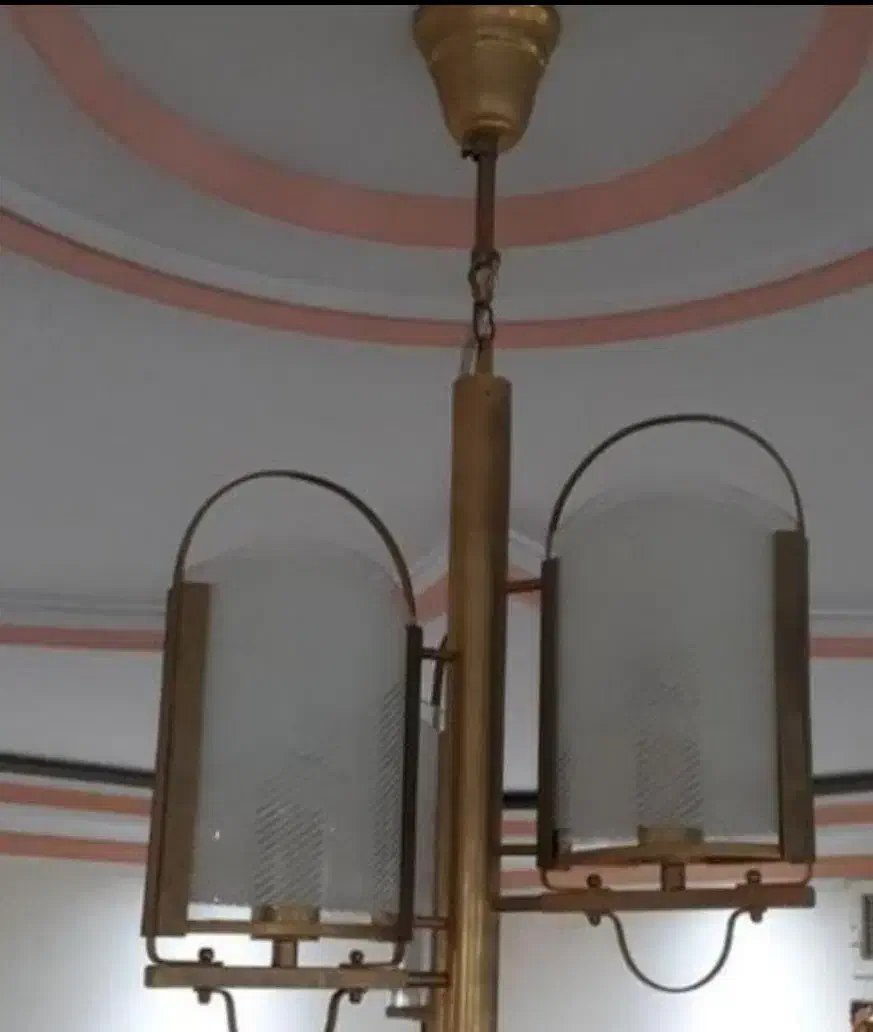 لوستر برنجی|لوستر و چراغ آویز|باغستان, |دیوار