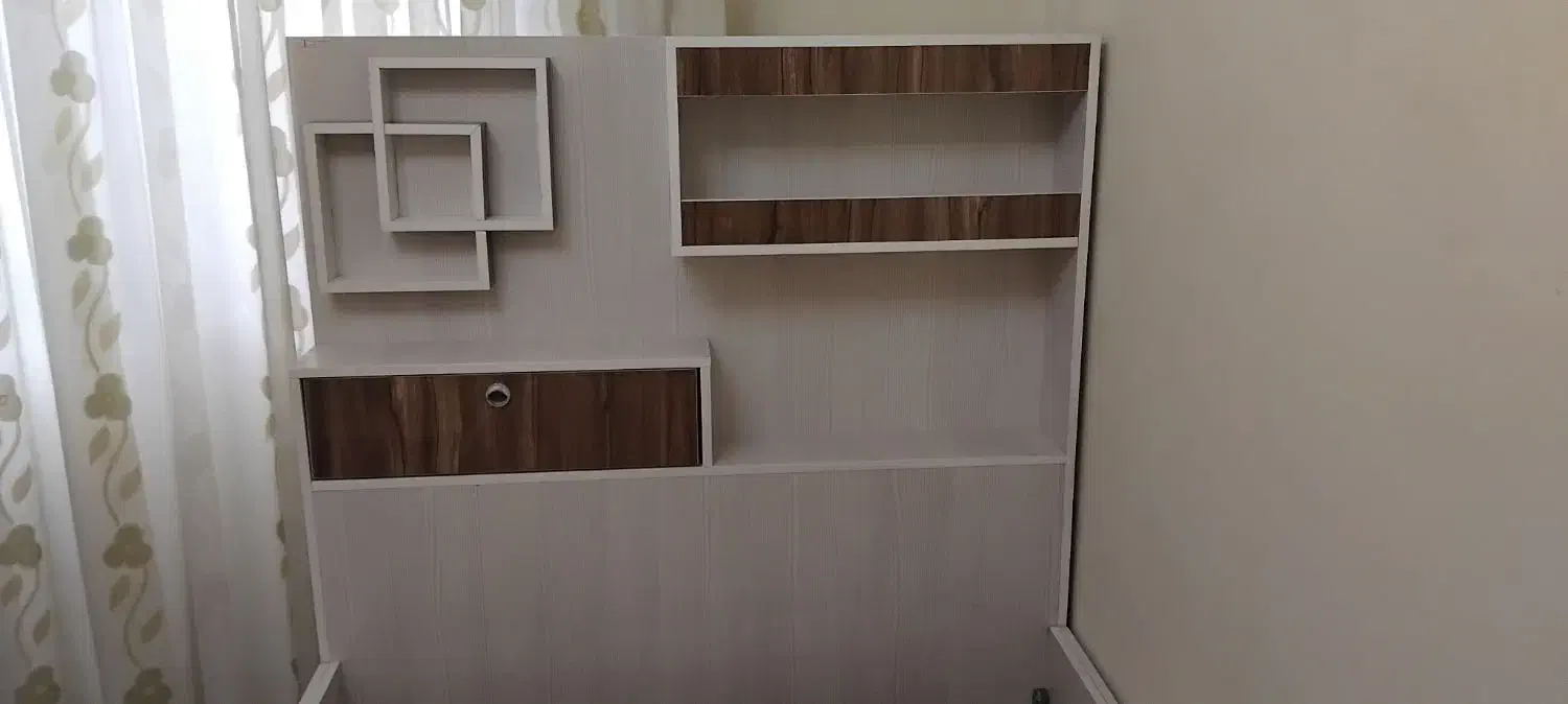 تخت خواب یک و نیم نفره۱/۵×۲|تخت و سرویس خواب|مشهد, نیروی هوایی|دیوار