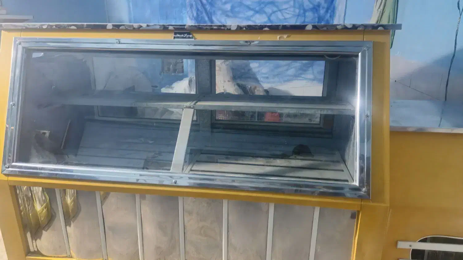 فرزیر مغازه ای زیر قیمت (نیاز فوری دارم)|فروشگاه و مغازه|بم, |دیوار