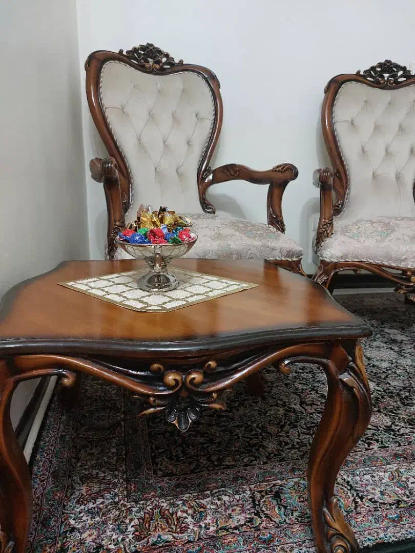 مبل کلاسیک|مبلمان خانگی و میز عسلی|تهران, مینای شمالی (مخبر)|دیوار