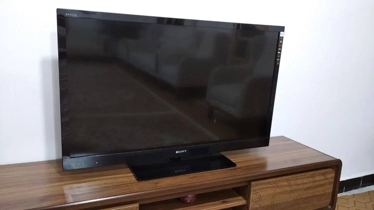 تلفزیون|تلویزیون و پروژکتور|مریوان, |دیوار