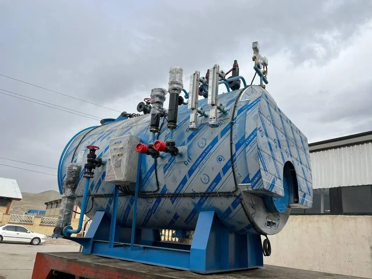 دیگ بخار افقی با عایق پشمسنگ و روکش آلومینیوم|ماشینآلات صنعتی|یزد, |دیوار